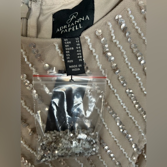 Adrianna Papell NWOT Long Sleeve Beaded Long Gown with Starburst Bead Pattern - Picture 6 of 6